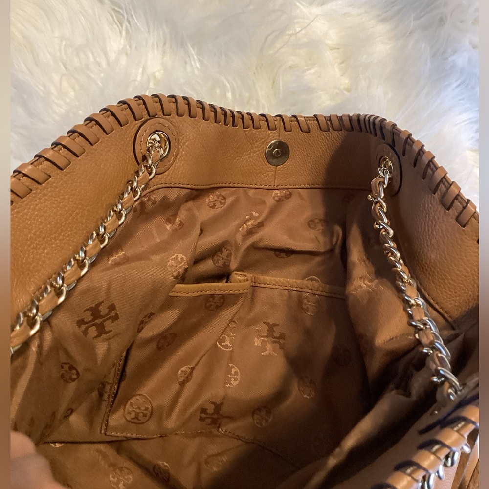 Tory Burch Marion Tote - Picture 12 of 15